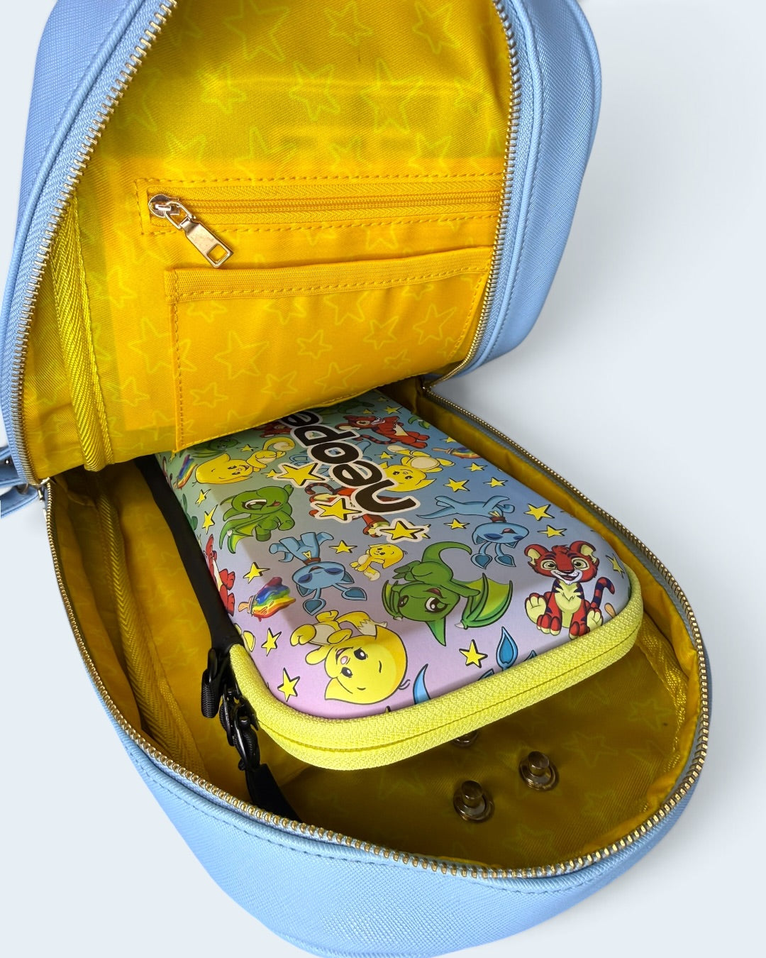 Neopets - Blue FLYT Commuter Show Sling Backpack
